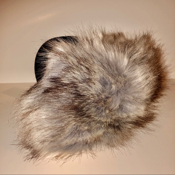 Surell Faux Fox Fur Earmuff with Velvet Headband - Picture 5 of 9